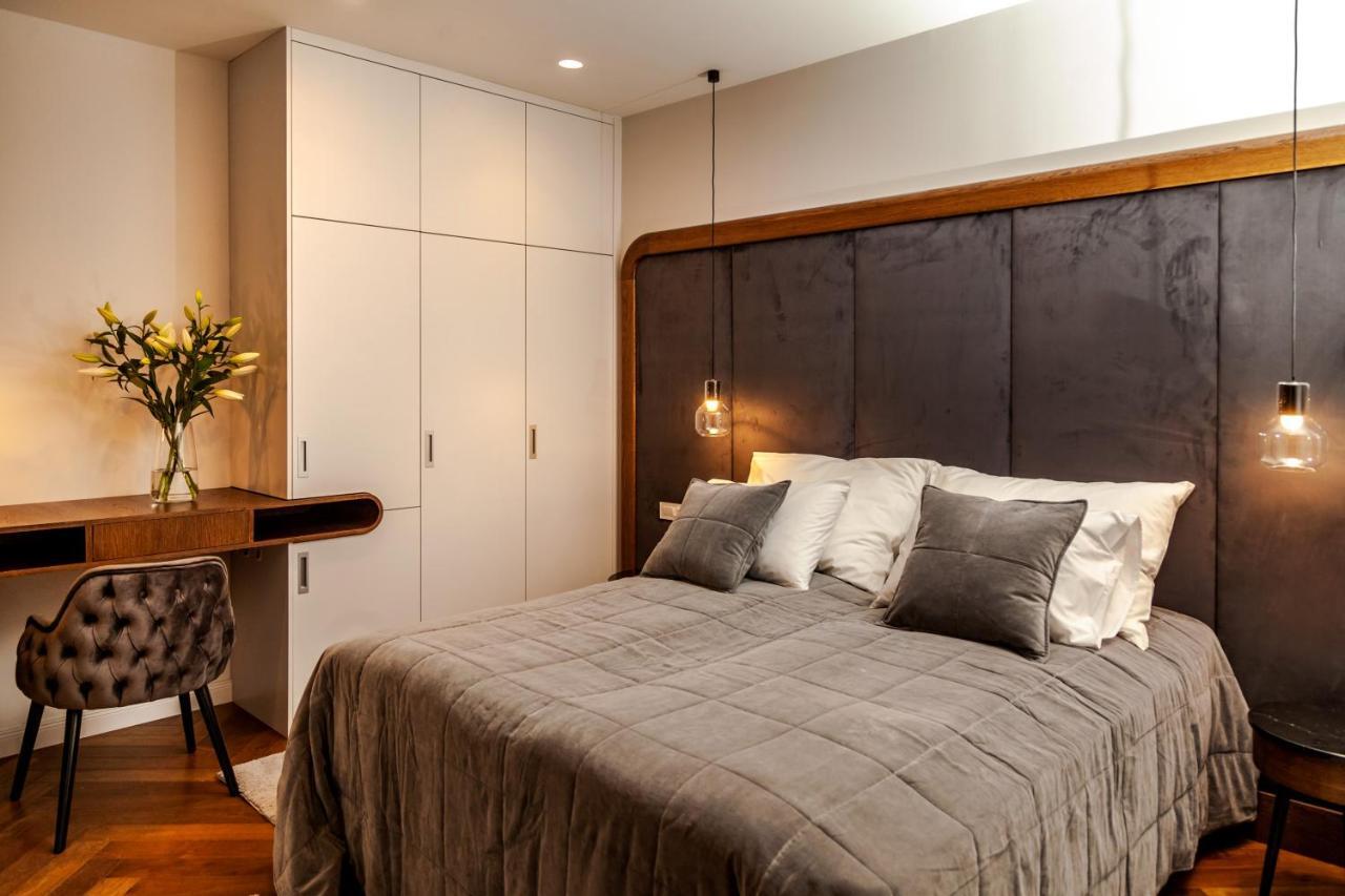 Eye Luxury Suites